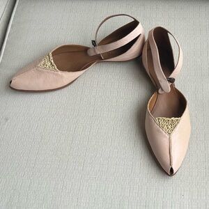Chic Beige Flats with Woven Accent